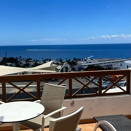 Apartment La Cumbre8a- 2 Bed-2 Bath - 1st Fl.- Air-con-wi-fi Puerto del Carmen (Lanzarote)